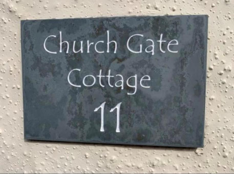 Church Gate Cottage - Bridestowe 外观 照片